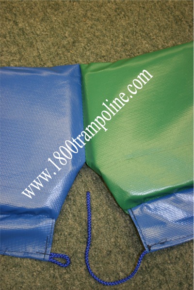 12' trampoline pad with notches