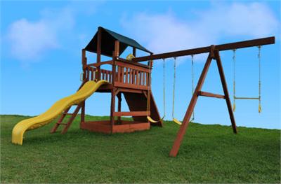 Design 1 – Tarp Roof, Ladder & Rockwall